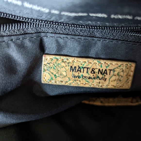 Matt and Nat Vegan Leather Tote - Picture 5 of 5